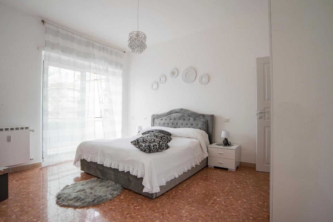 A Casa Di Ale Apartment Rome Exterior photo